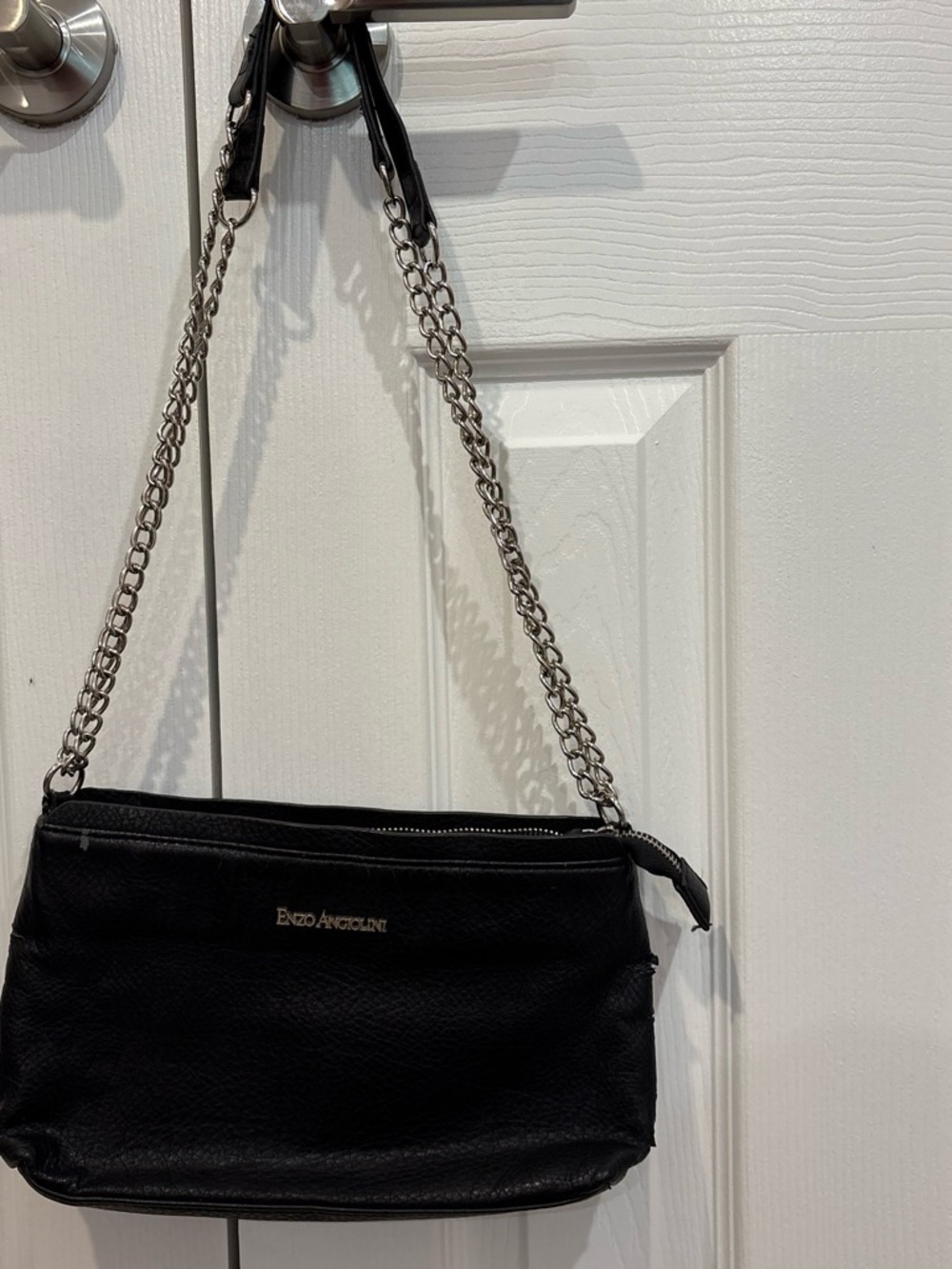 Enzo Angiolini Black Leather Shoulder Bag with Silver Chain Strap